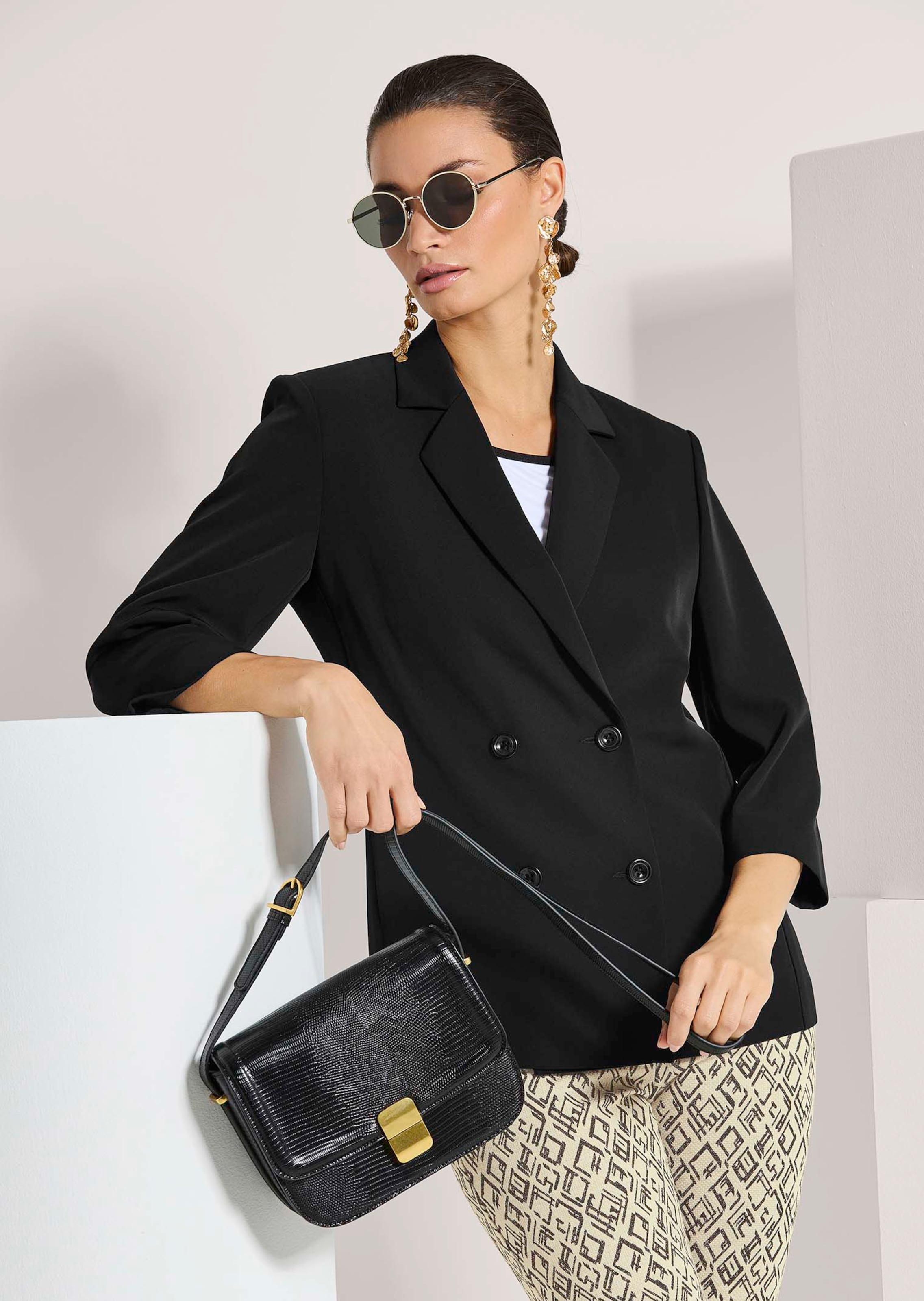 Zweireihiger Blazer mit 3/4-Ärmeln thumbnail 5