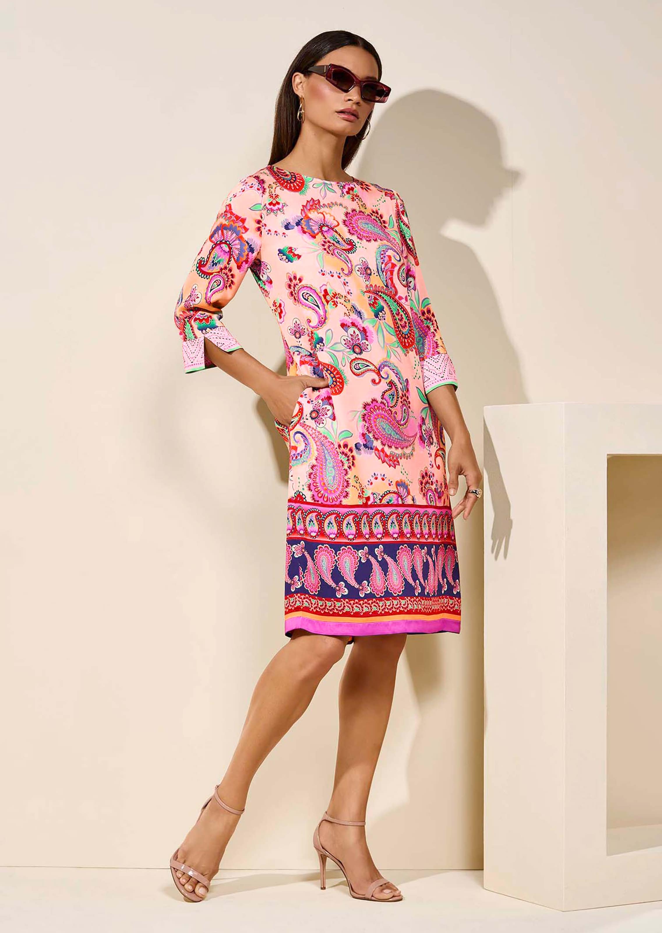 Sommerkleid im Paisley-Design mit 3/4-Ärmeln