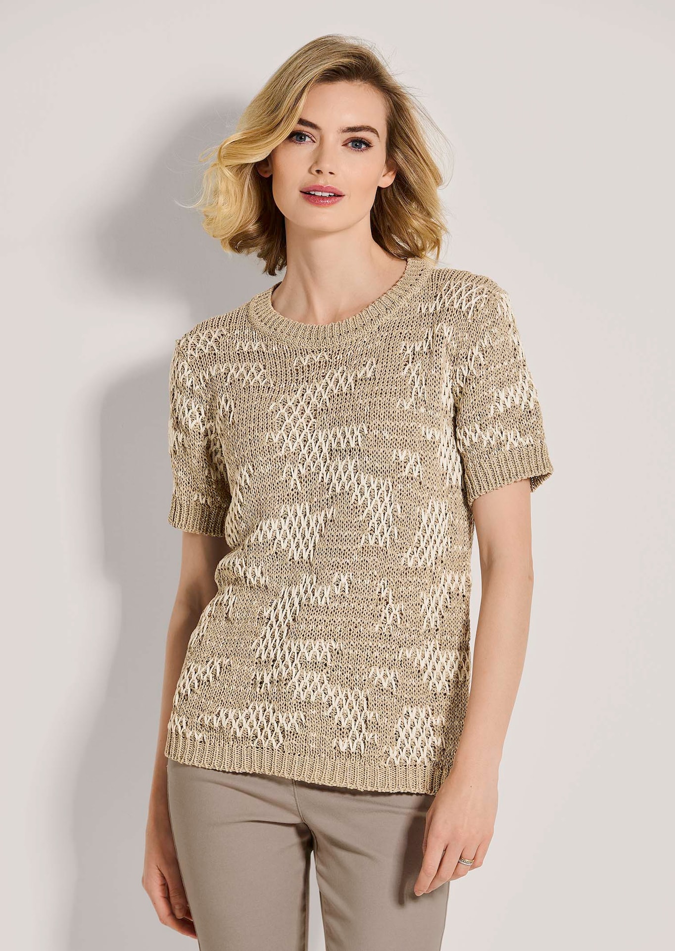 Halbarm-Pullover mit Glanz-Akzenten