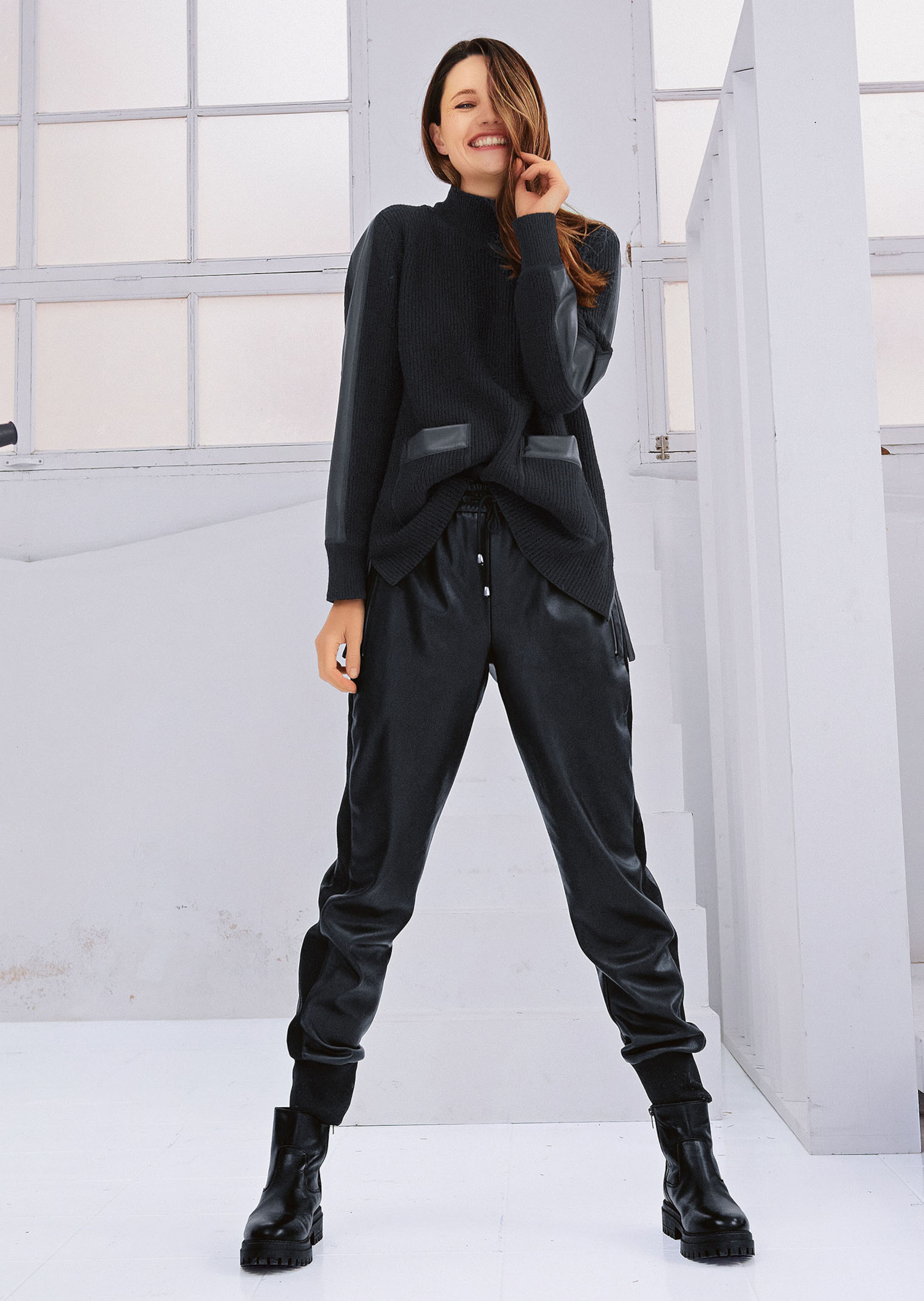 Pullover mit Fake-Leder