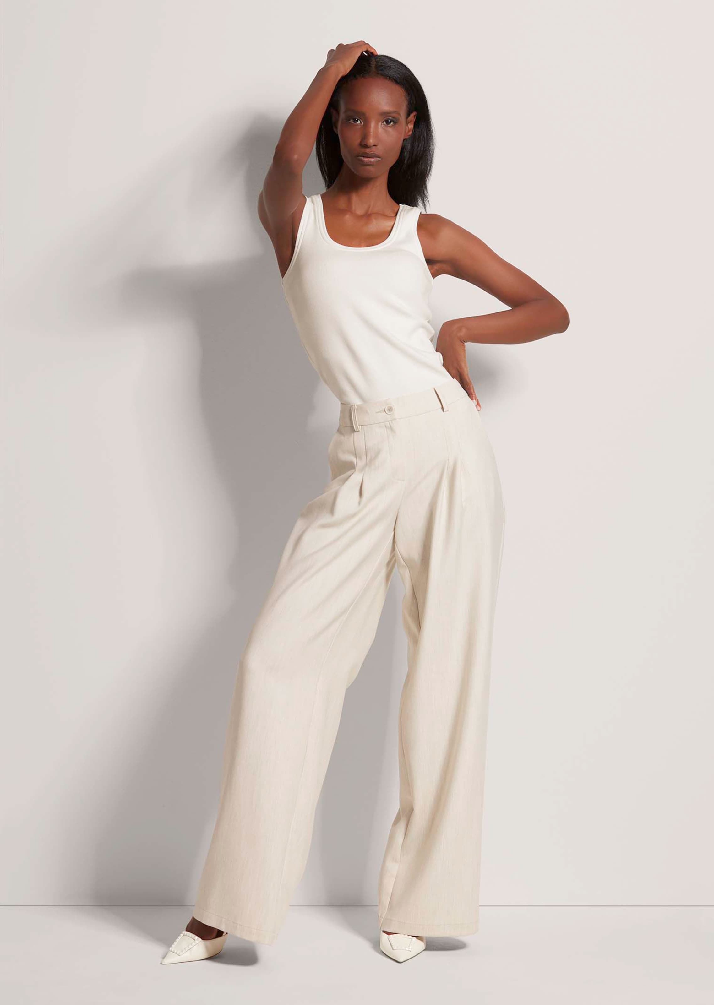 Sleeveless ribbed vest to thumbnail 3