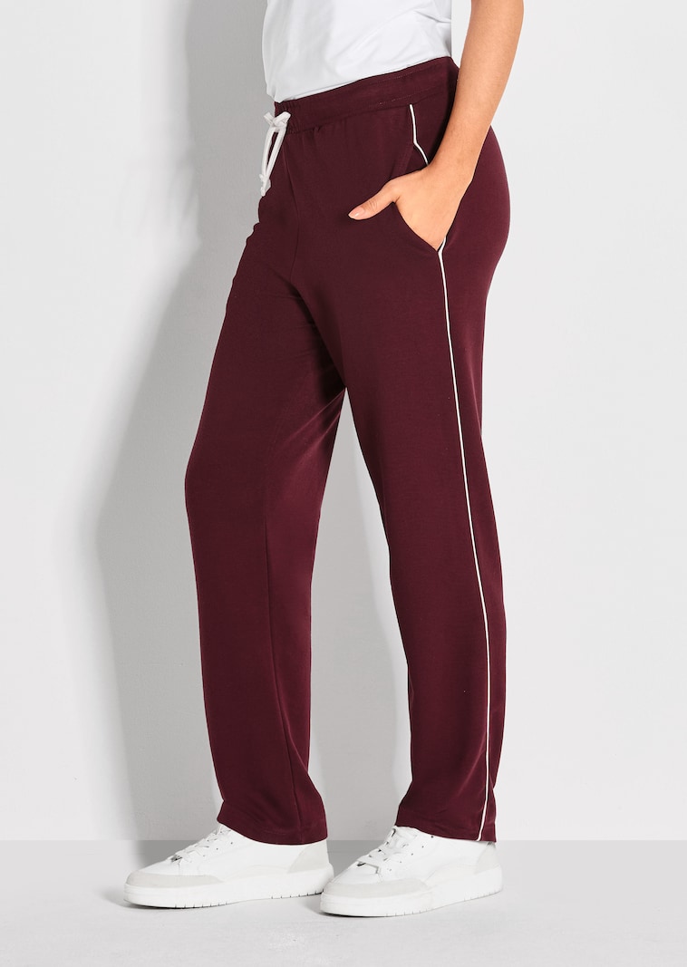 Casual broek met contrasterende biezen