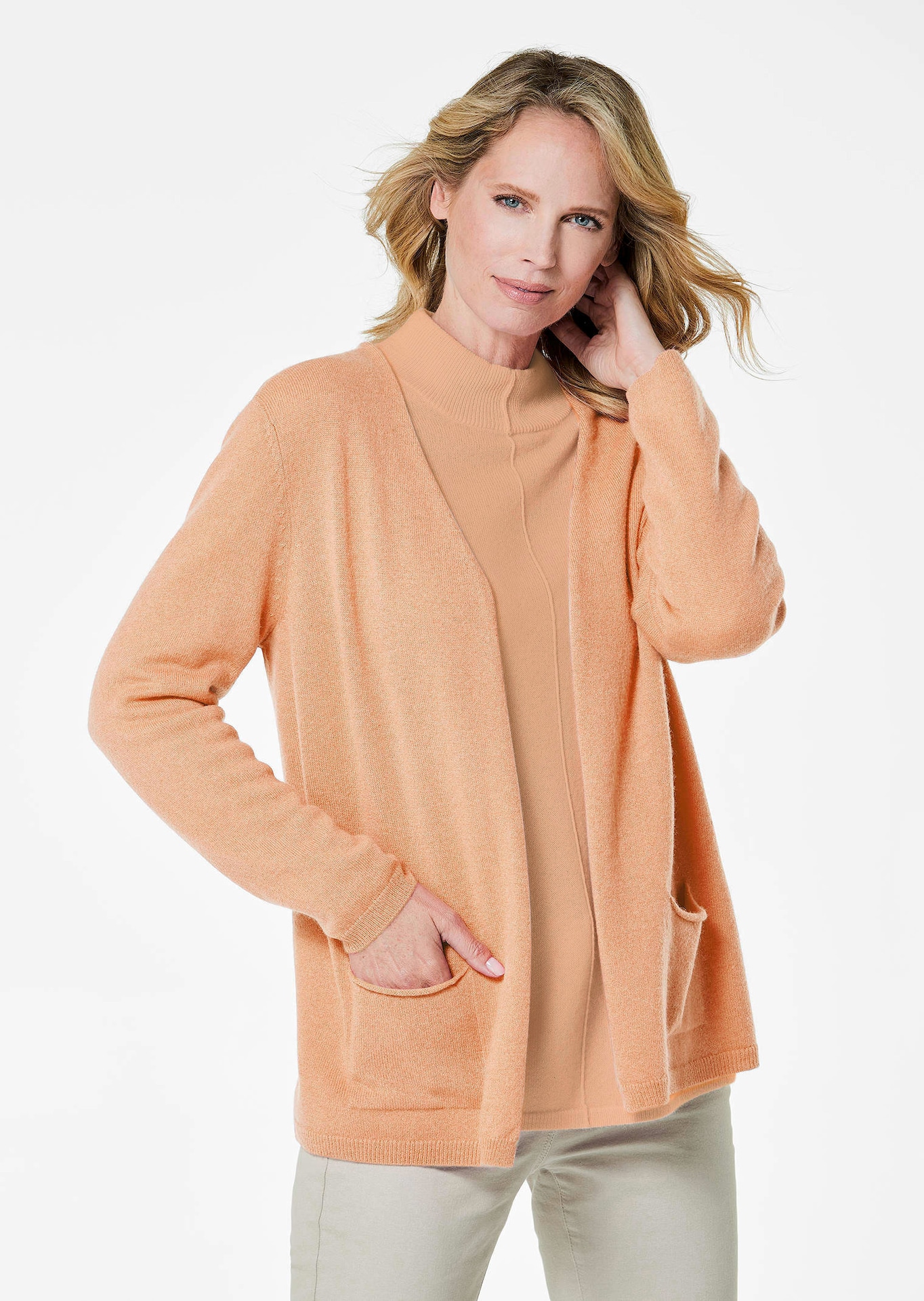 Lang tricot jasje van kasjmier