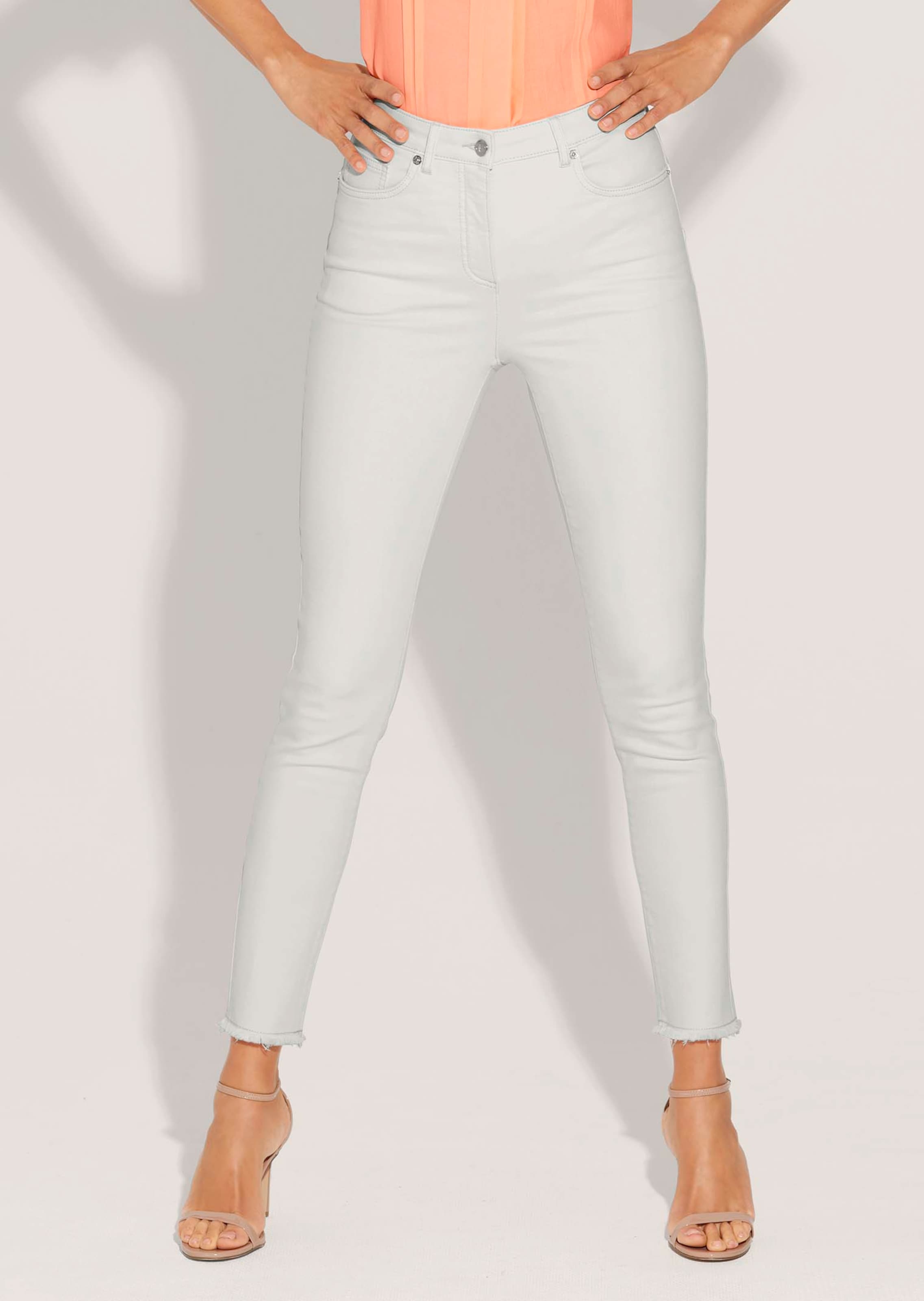 Jeans met fijne franjezoom