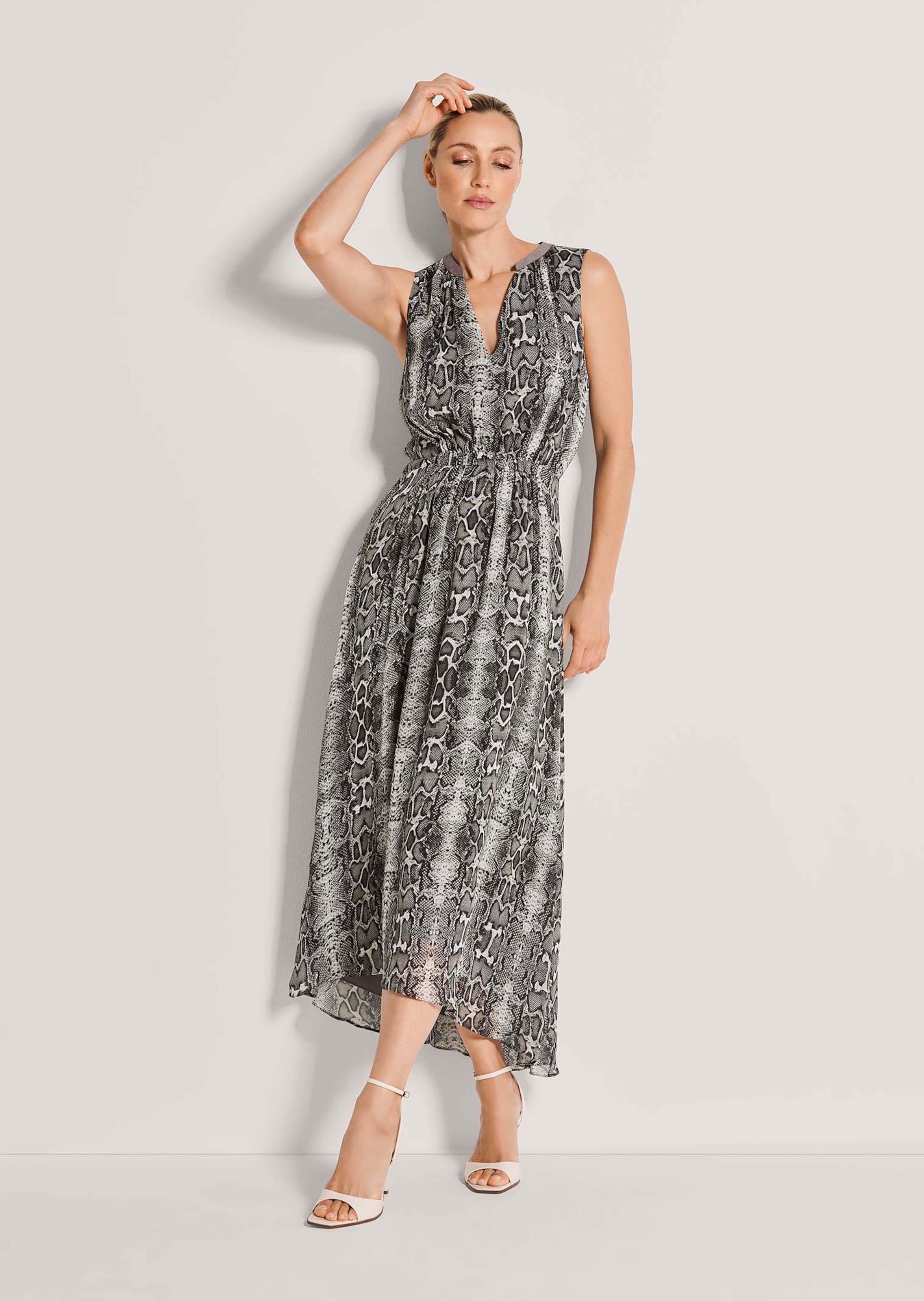 Ärmelloses Chiffonkleid mit Snake-Print