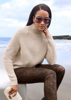 Weicher Pullover mit Stehkragen thumbnail 1