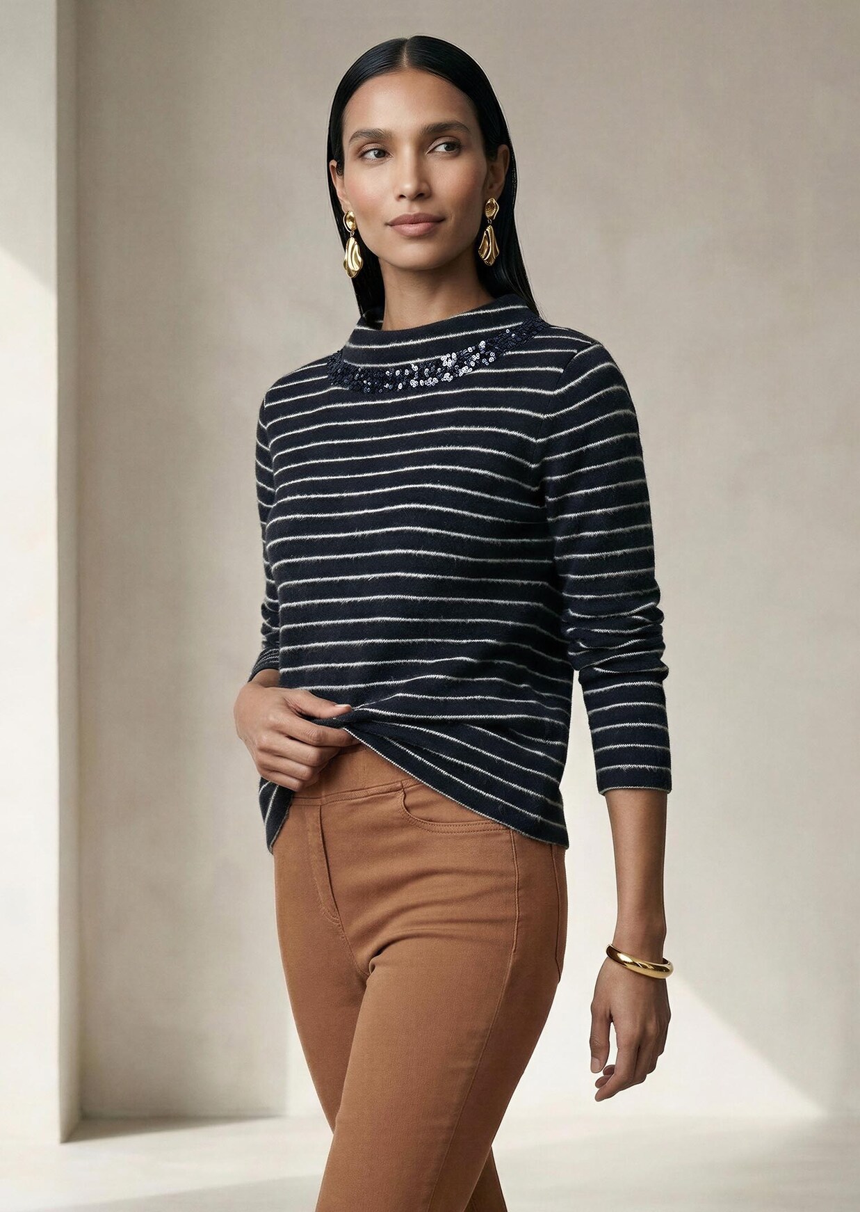 Sweatshirt mit Streifen und Pailletten