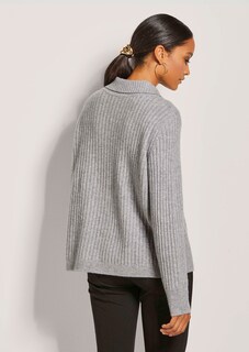 Cardigan thumbnail 4