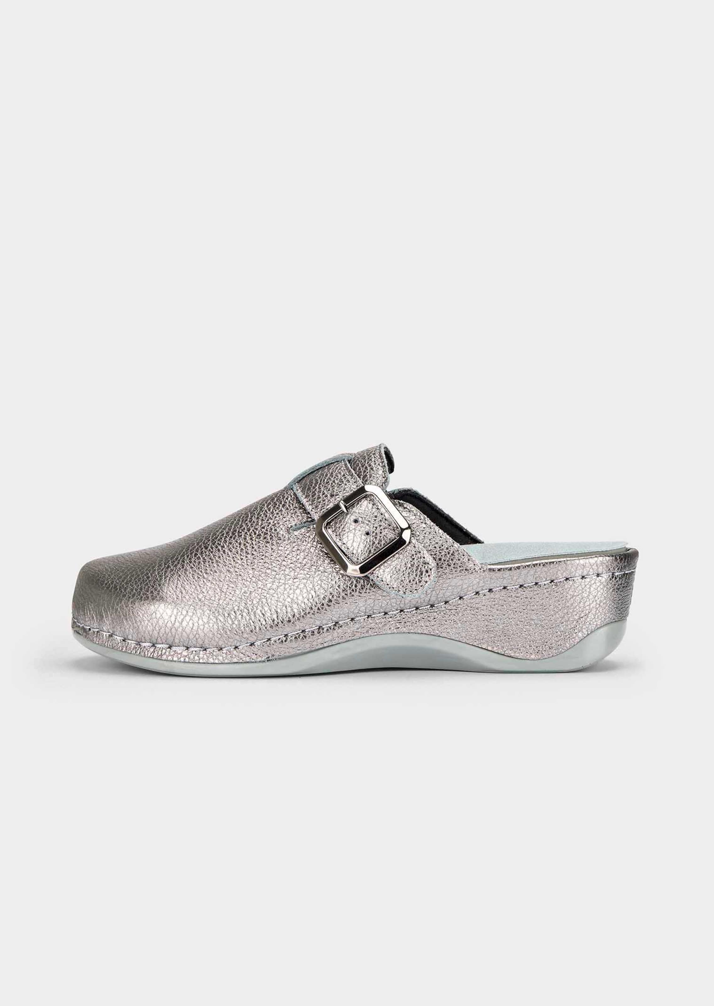 Clogs aus echtem Leder