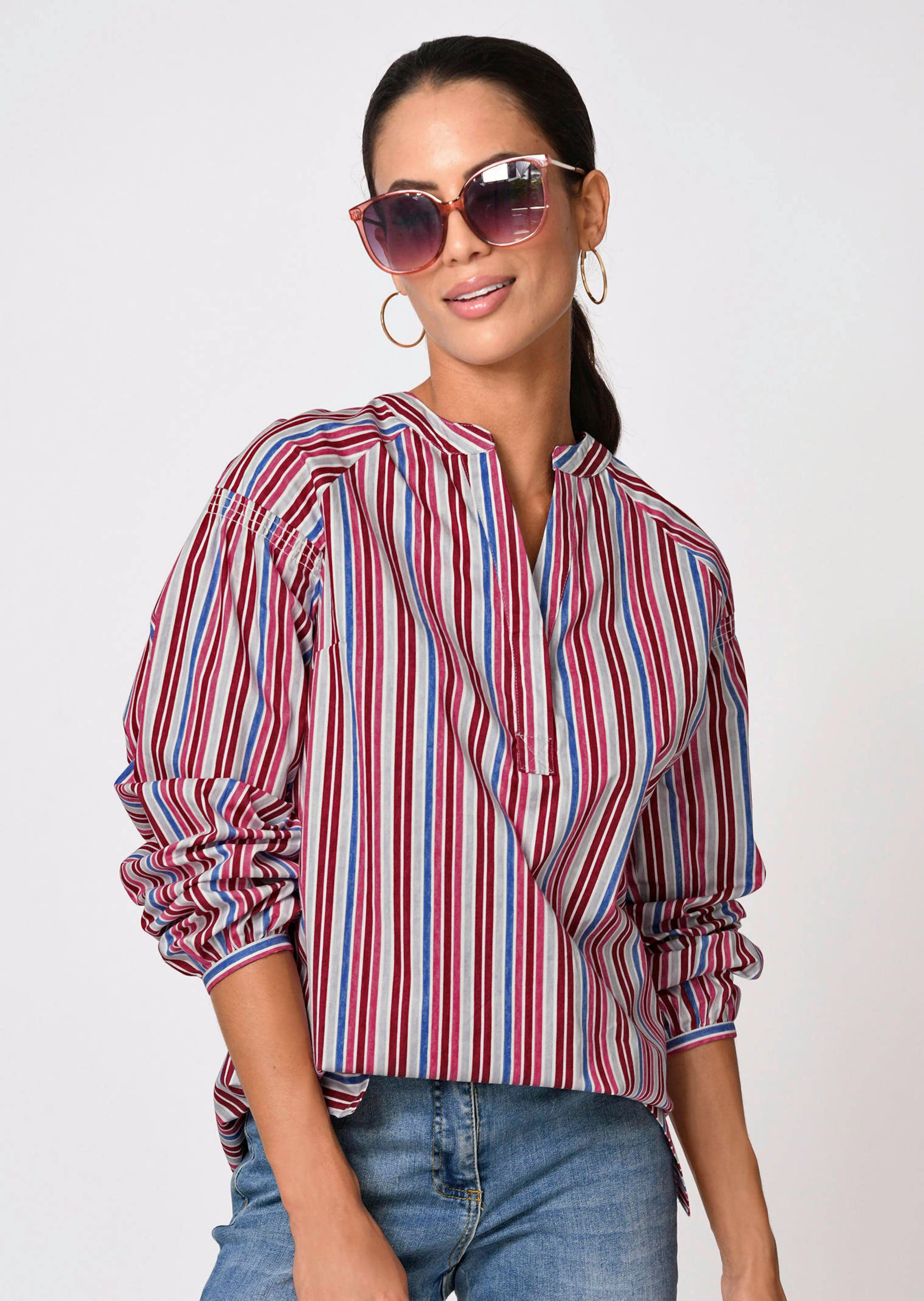 Bluse mit verschiedenfarbenen Streifen