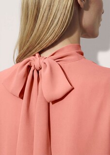 Chiffon blouse with stand-up collar and tie bow thumbnail 4