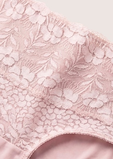 Slip gainant en dentelle florale thumbnail 4