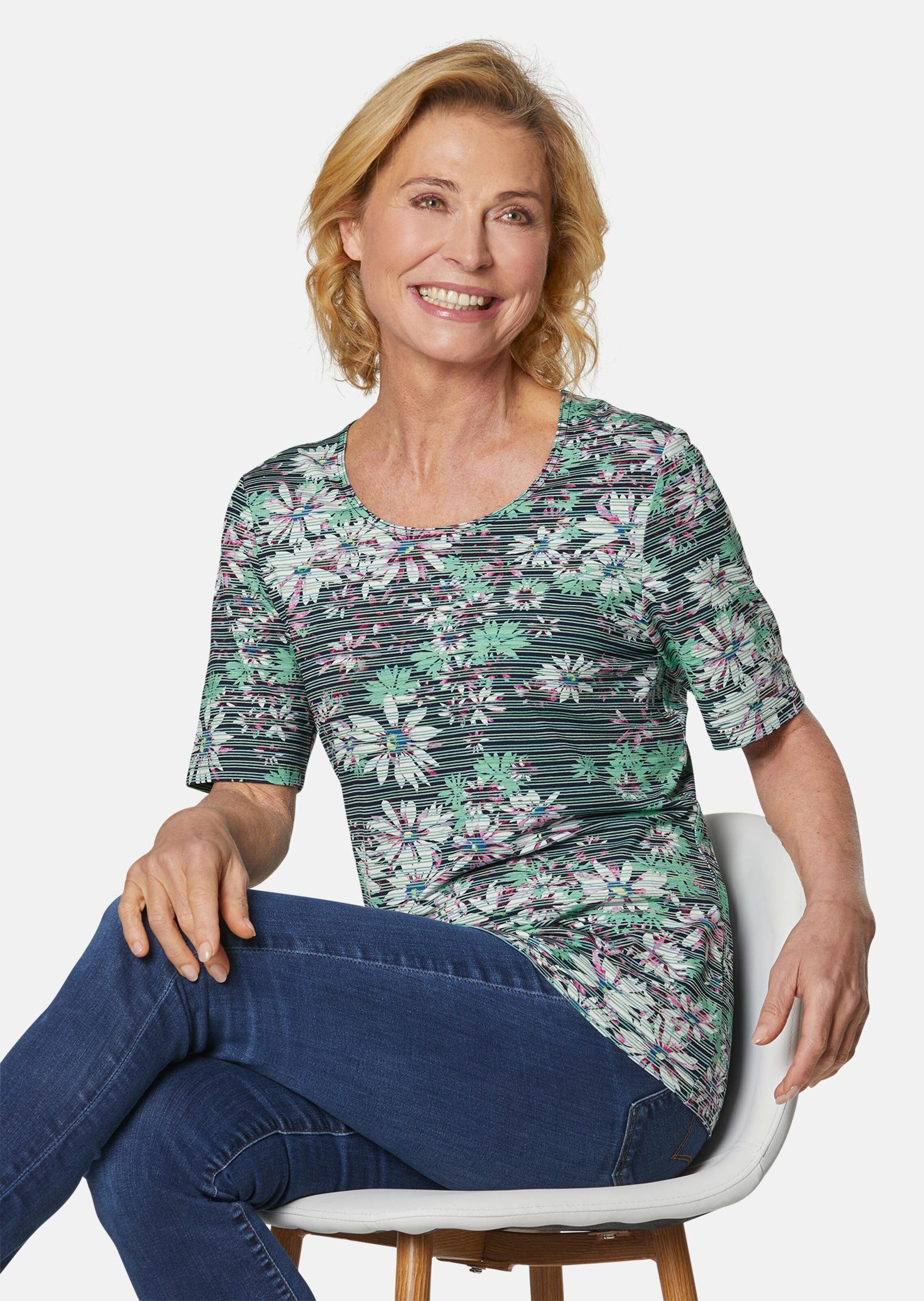 Bequemes Druckshirt in Blumen-Ringeloptik thumbnail 4