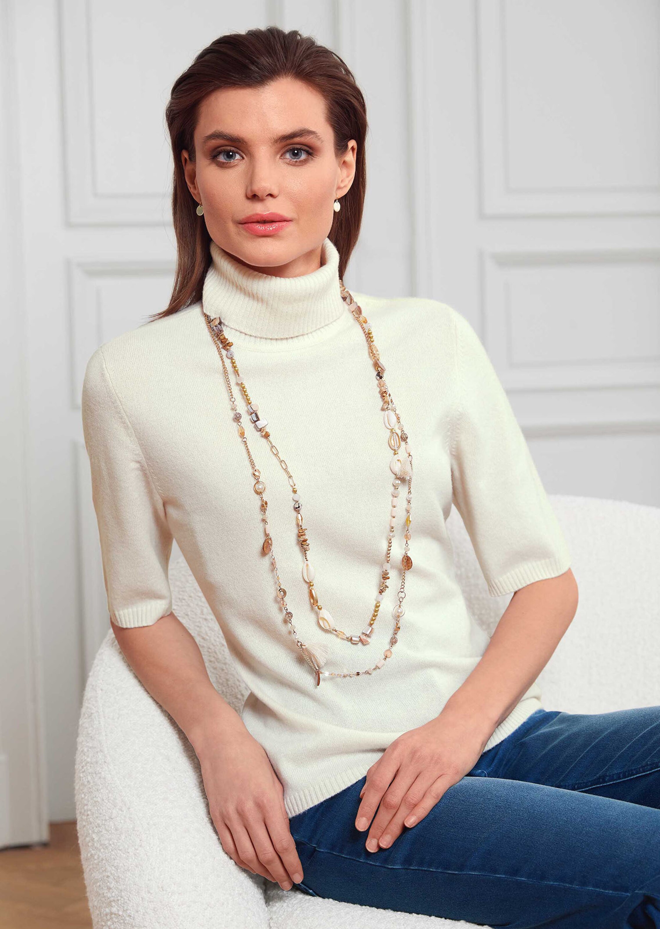 Kaschmirpullover mit Rollkragen und Halbarm