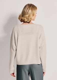 Kaschmir-Pullover mit U-Boot-Ausschnitt thumbnail 4