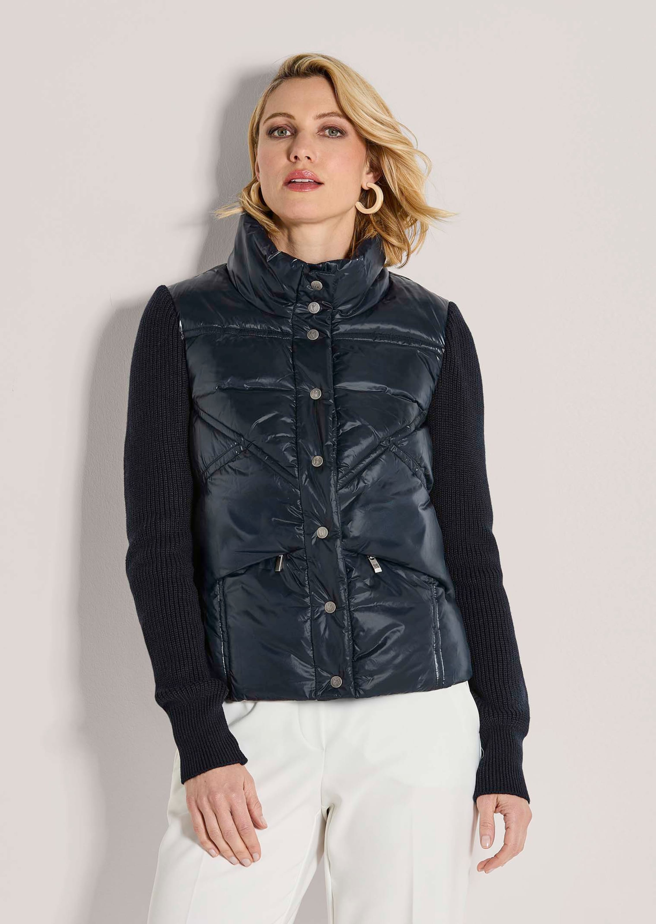 Steppjacke mit Strick-Einsätzen