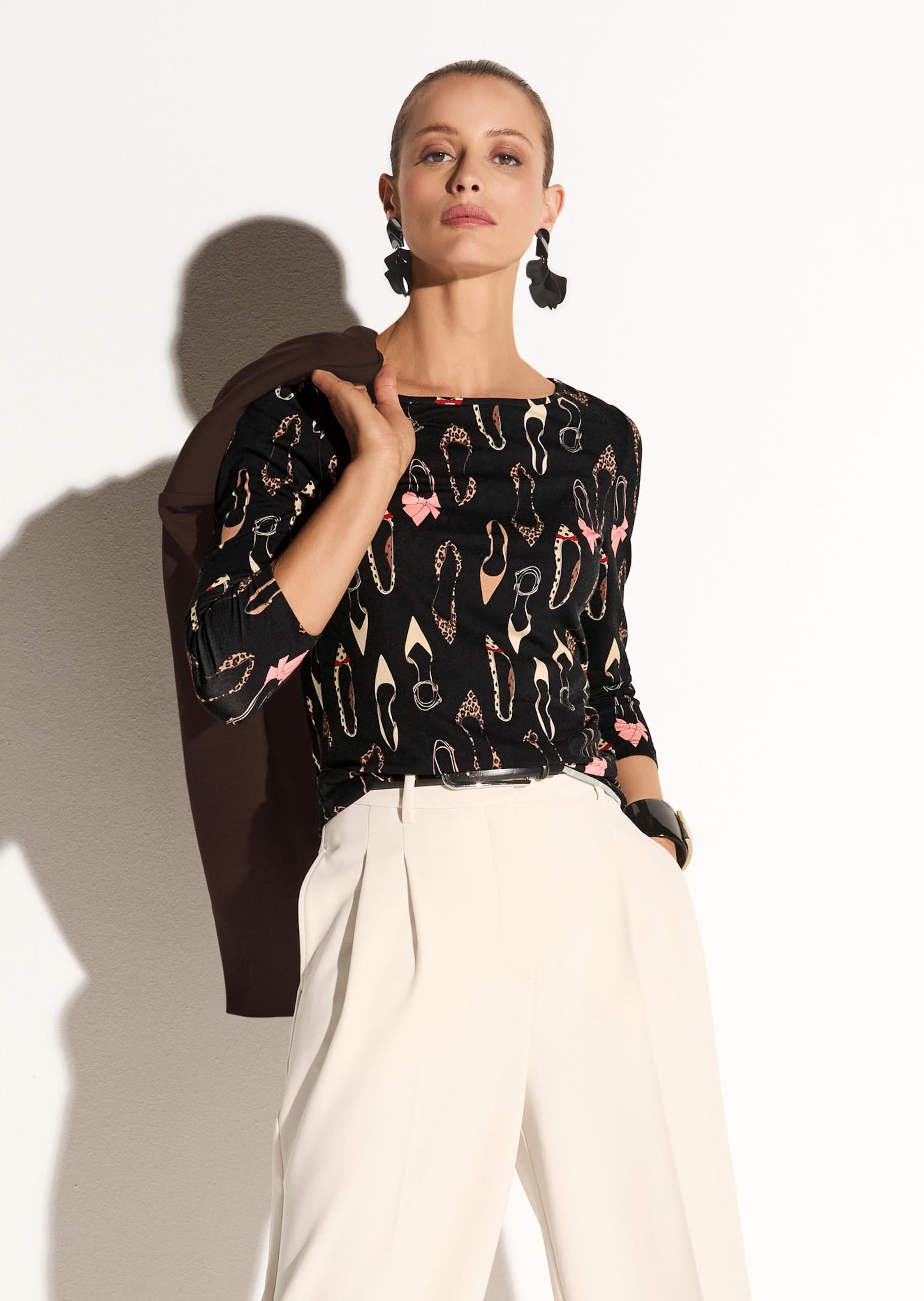 Stretchshirt mit Schuhprint