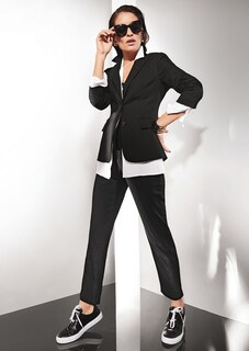 Trousers thumbnail 1