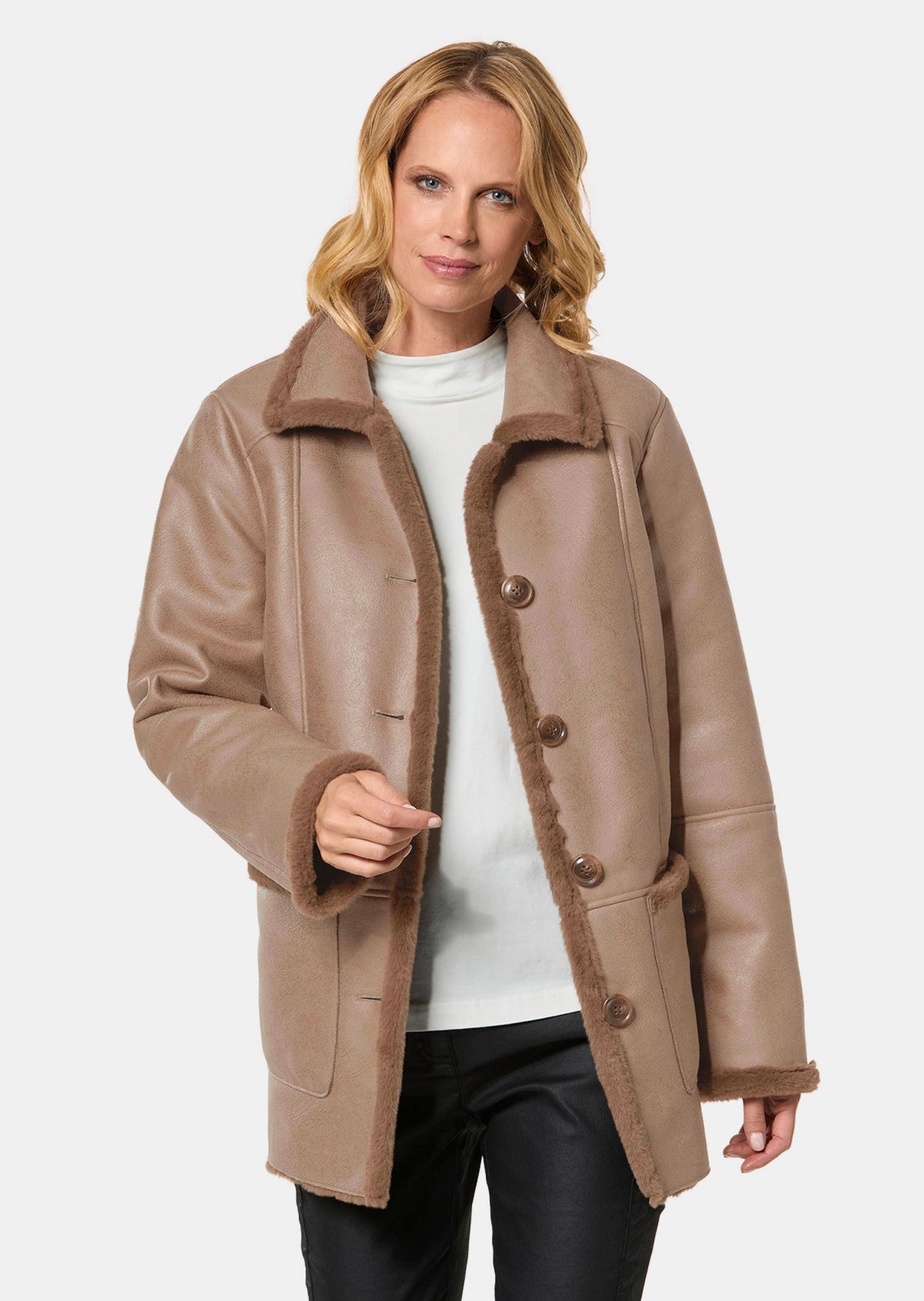 Heerlijk warm, lang jack in leerlook