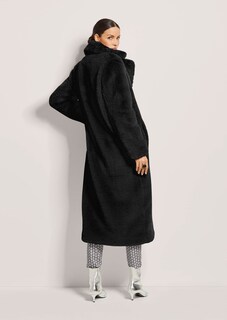 Manteau long en fausse fourrure thumbnail 4